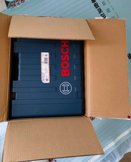 Пластиковый кейс Bosch большой