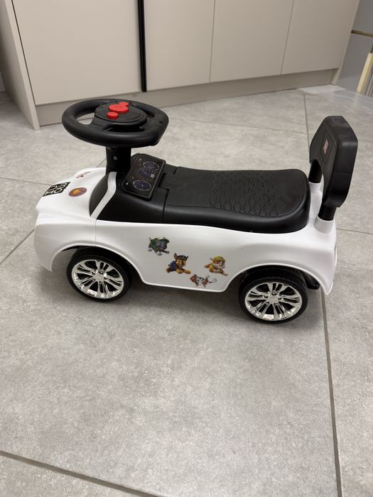 Детска кола за бутане