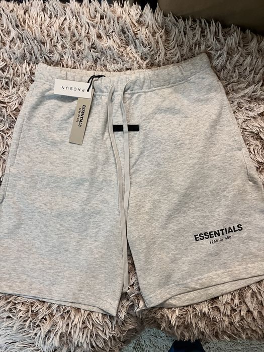 Къси панталонки Essentials