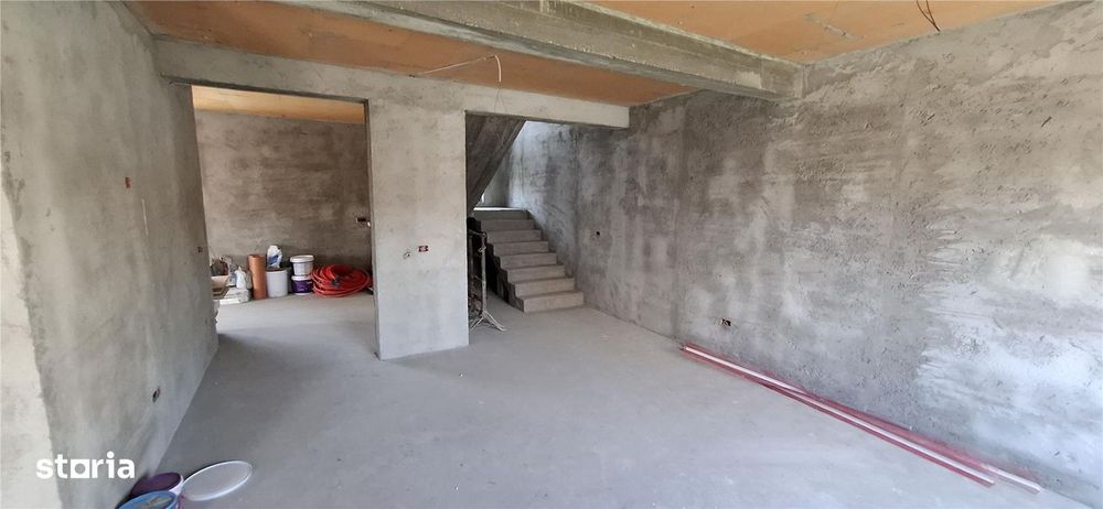 Vila 4 camere Valea Adanca intersectia 5 drumuri