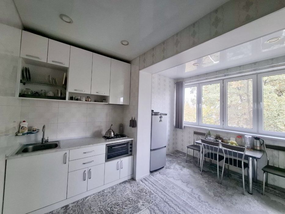 Продается своя квартира 92 кв.м Учтеписнкий р-н 13кв.