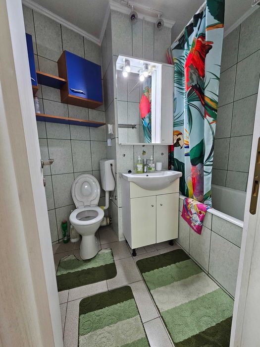 Ap 2 camere, et2/4, 200m metrou Crangasi. Contract-minim 12 luni.