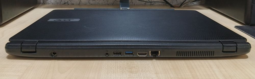 ACER Aspire ES1-512 15,6"/Celeron N2840 Dual/4GB DDR3/500GB HDD/DVD-RW