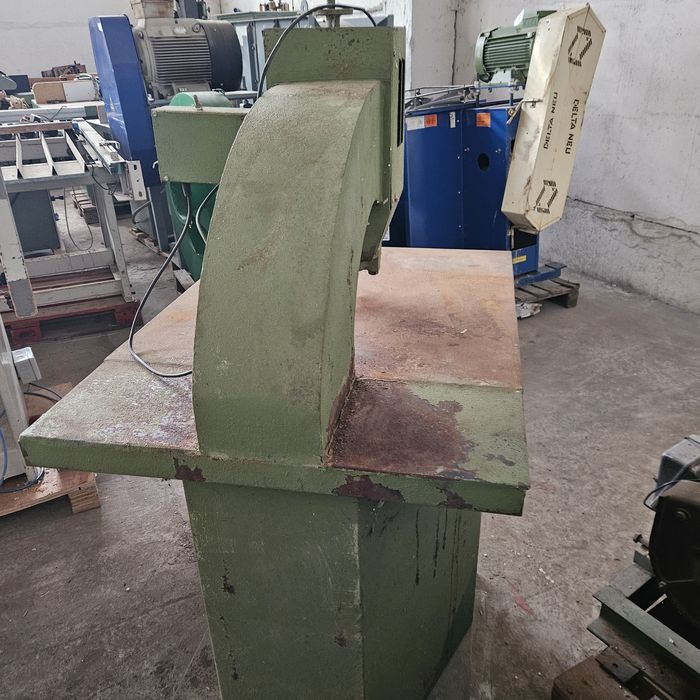 монофазен рутер,,