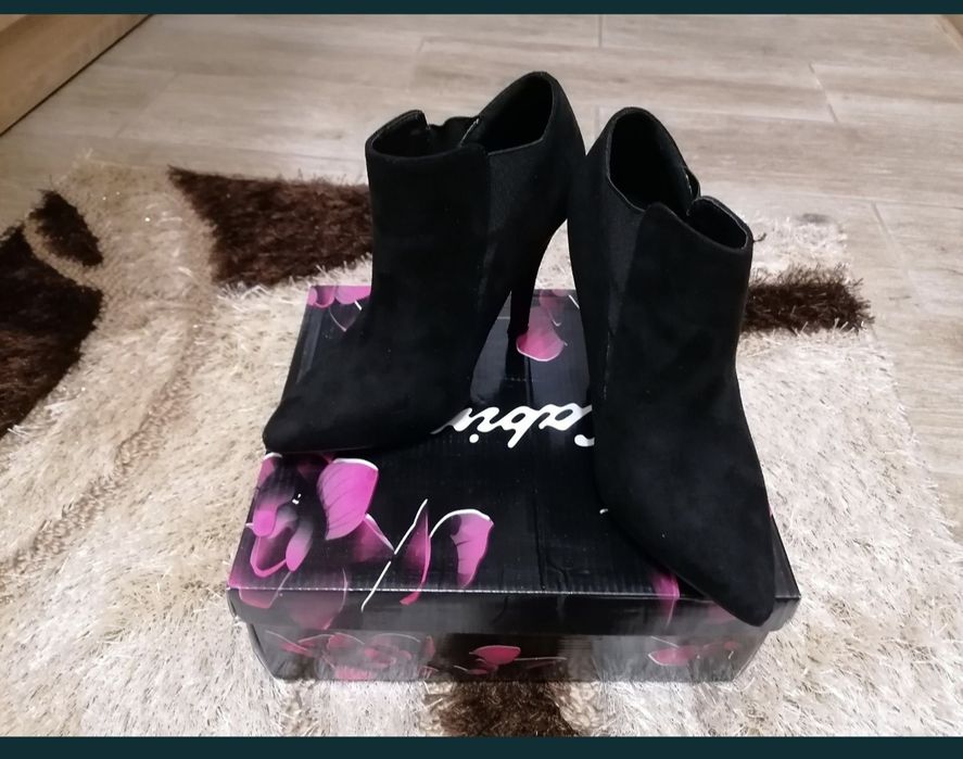 Дамски зимни боти