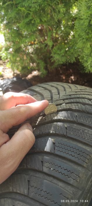 Зимни гуми Hankook 2 бр.