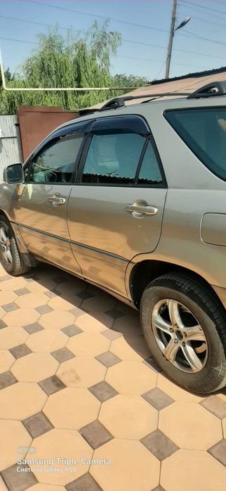 Продам лексус RX300