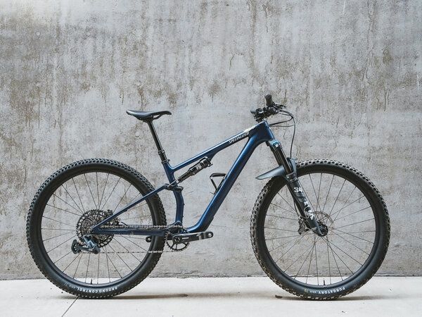 Велосипед Specialized Epic 8 EVO L 29"