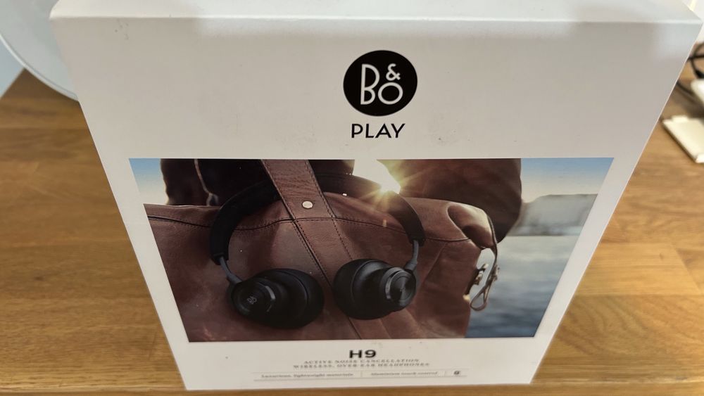 B&O casti beoplay H 9