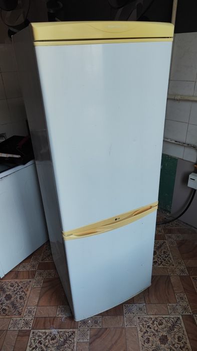 Холодильник продам в Капчагае