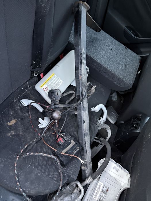 Теглич с инсталация Passat B6