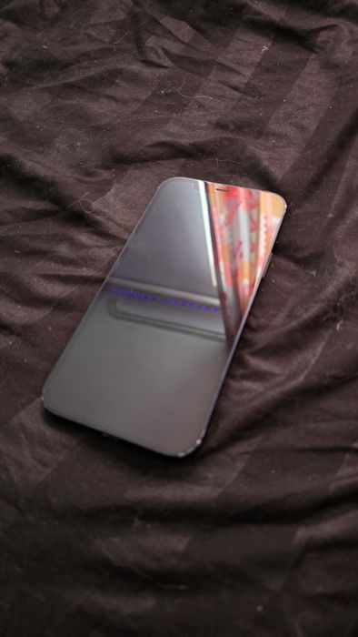 Продам iphone 12 128gb