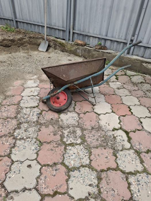 Тележка садовая б/у 10000тенге, ТОЛЬКО ПИСАТЬ, ЗВОНКИ НЕ БЕРУ