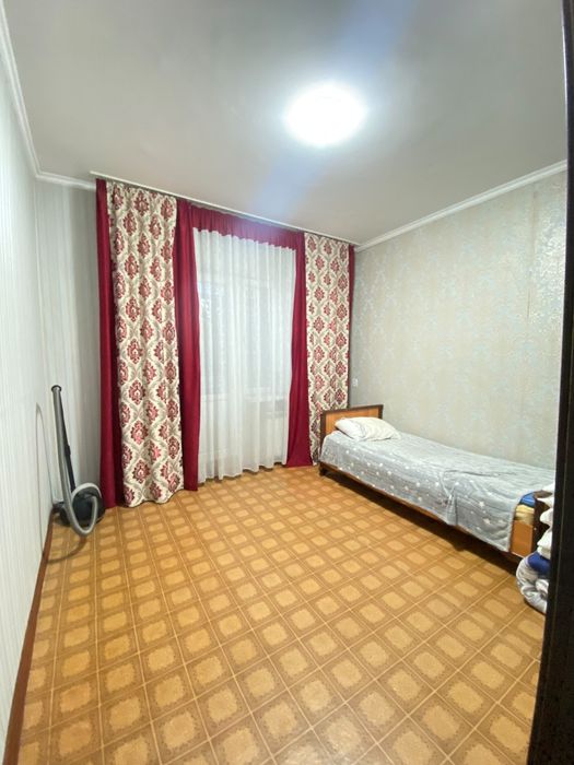 4 комн, улучшенная,3/5,92 года