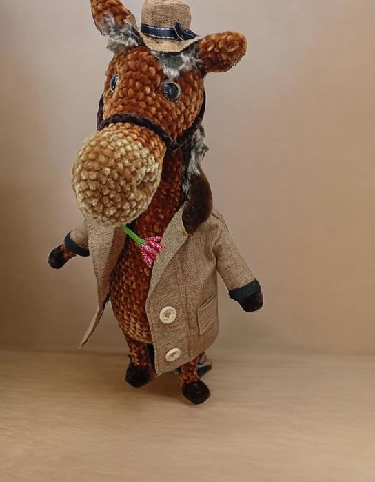 Продам игрушки коняшки