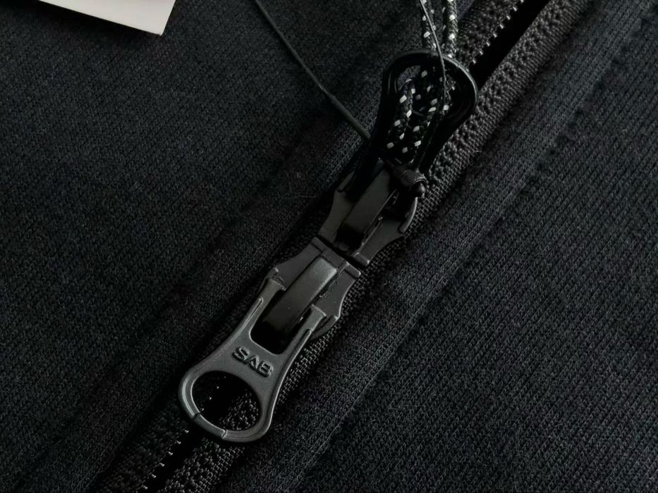 Nike tech fleece черен екип