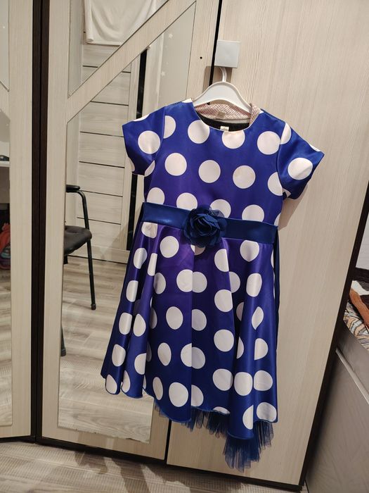 Көйлектер сатылады!