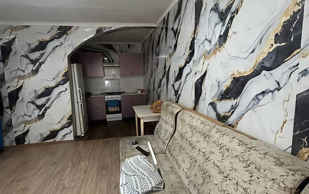 продам 2 комнатную квартиру