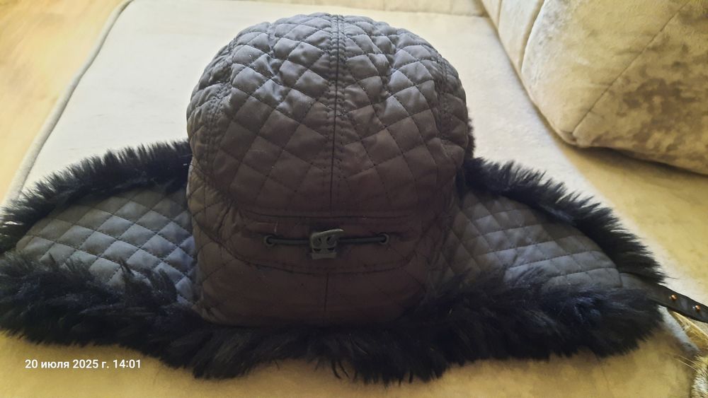 Зимняя шапка ушанка