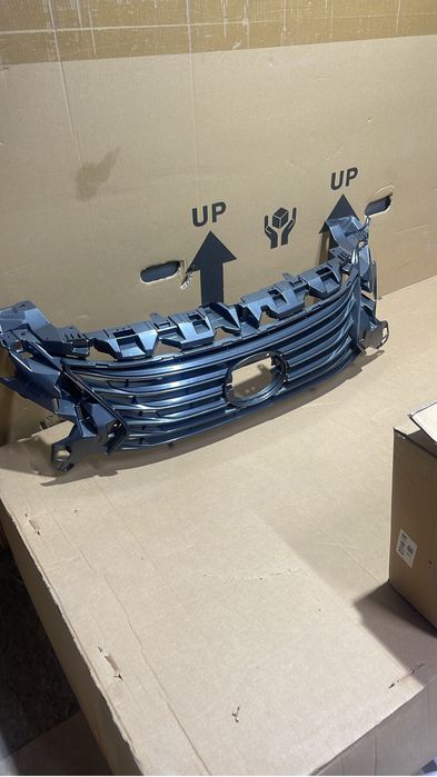 Решетка Lexus ES