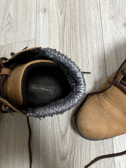 Мъжки обувки 43; светло кафеви/бежови; велур