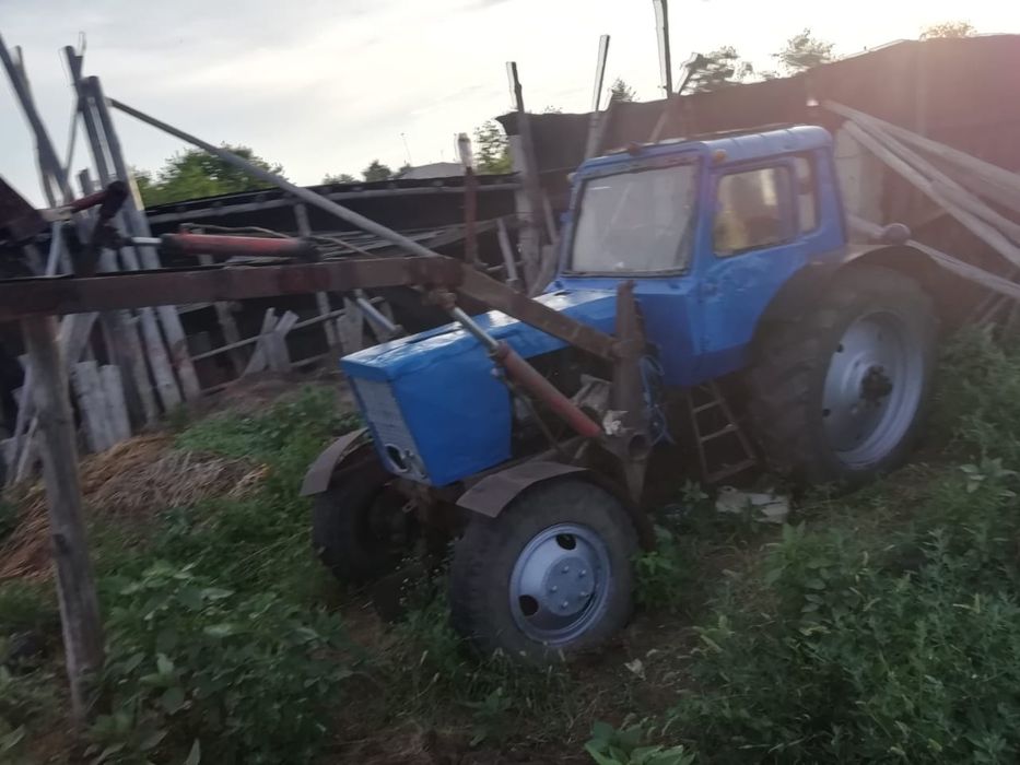 Продам срочно МТЗ 82