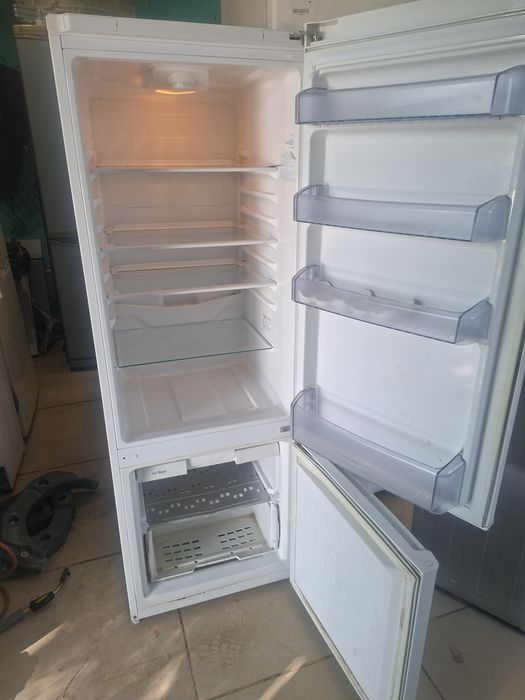 Продам холодильник Беко