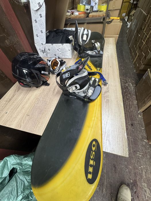 Сноуборд ботинки комплект