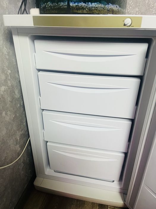 Продам морозильную камеру.