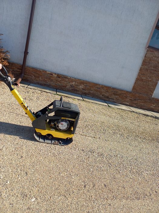 Închiriez placă Compactoare / Mai Compactor ...