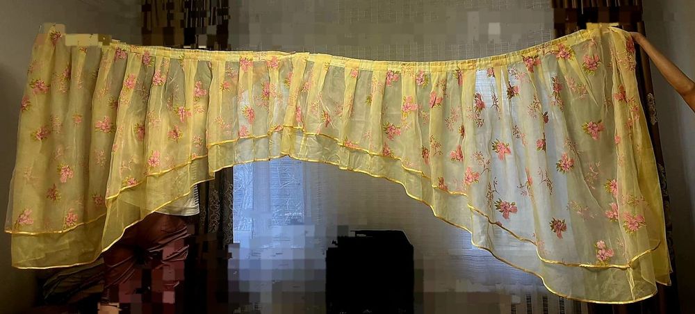 Продам тюль на кухню за 5000