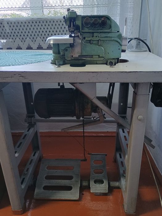 Продам оверлог208класс