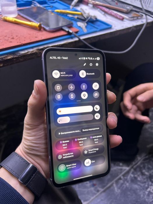 Продам Samsung s23fe