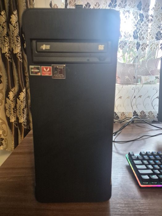 PC de vânzare,  preț negociabil