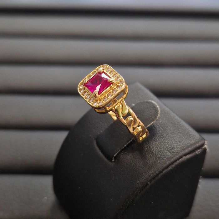 Inel Aur 18K - 4.42 grame / 2600 lei ( B34606.2 / Ag28 Doi Baieti )