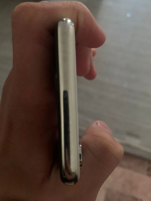 Продам айфон х 256гб