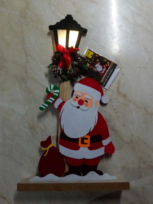 Коледна дървена LED декорация.Дървени дъски и пъзел Танграм -Монтесори