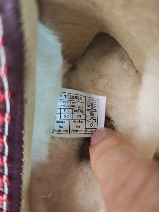 UGG tazz mărimea 37