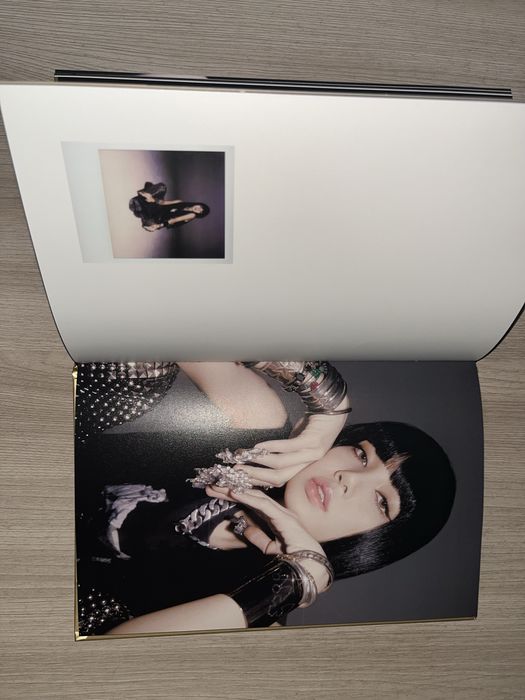 Альбом LALISA +постер и диск