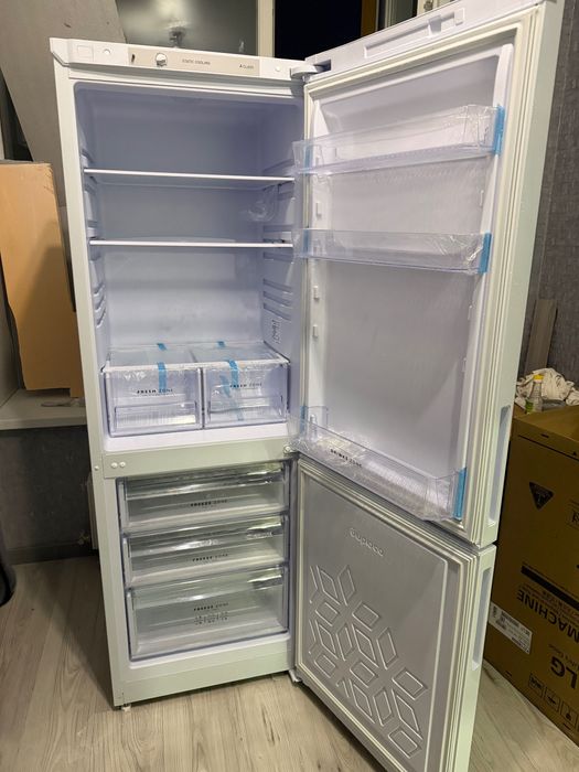 Продам новый холодильник