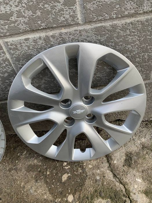 Калпак Оникс сотилади.