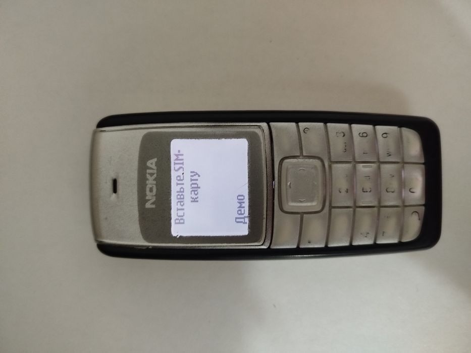 Телефон Nokia 1112