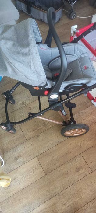 Детска количка 3 в 1