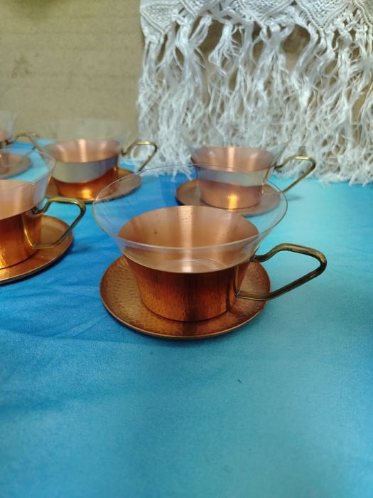Медни сервизи и постакани