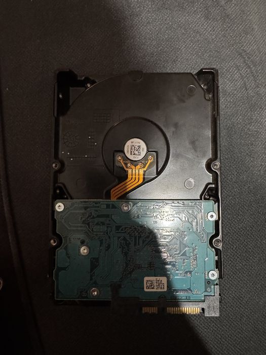 Жёсткий диск : Toshiba DT01ACA200