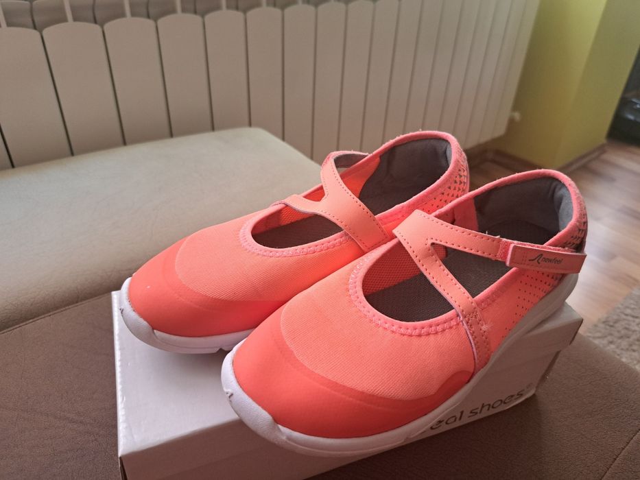 Олекотени обувки 38номер