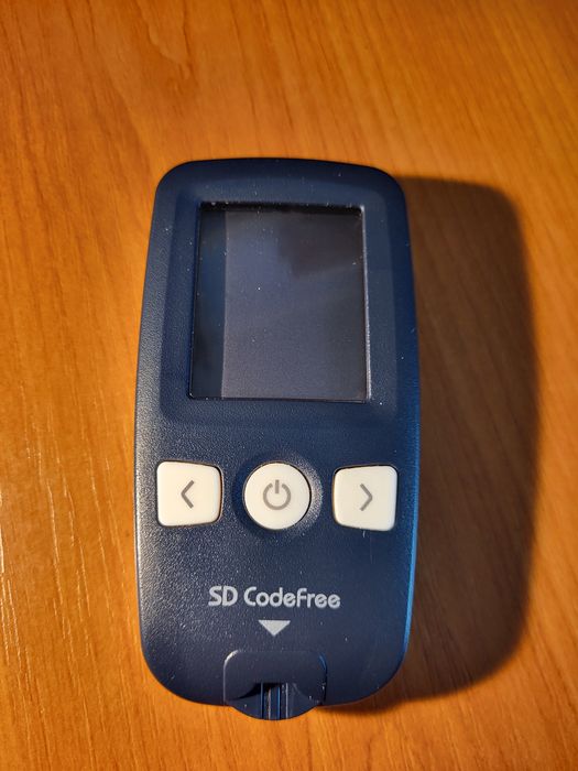 Glucometru SD CodeFree NOU + Teste și Ace cadou