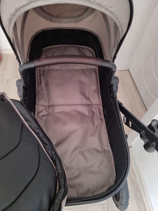 Детска количка в отлично състояние