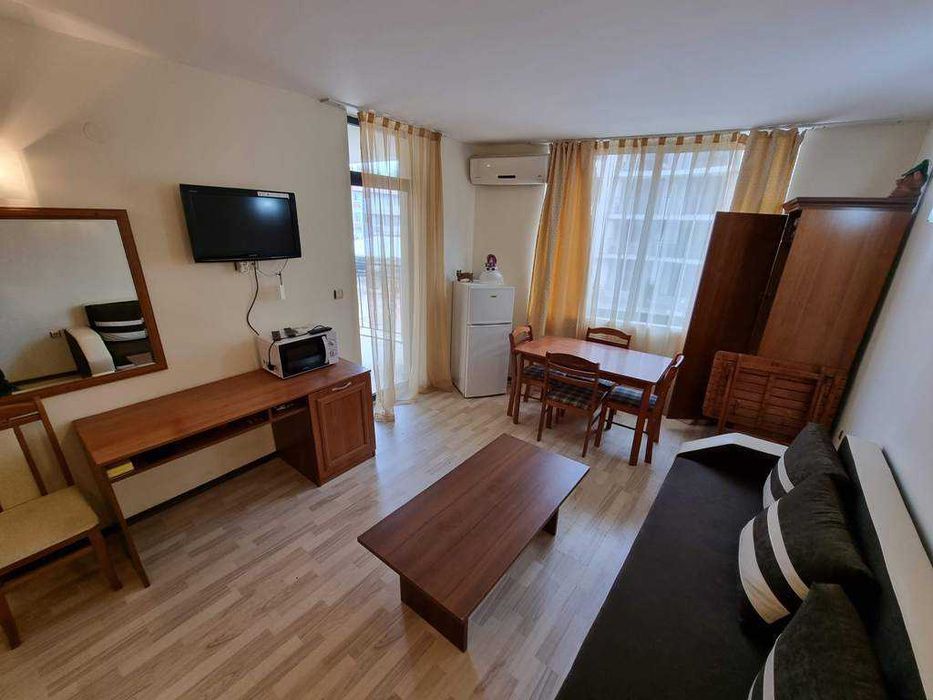 Продава се Тристаен апартамент в к.к. Слънчев бряг - 89 кв.м за 545 €/кв.м - Снимка #2