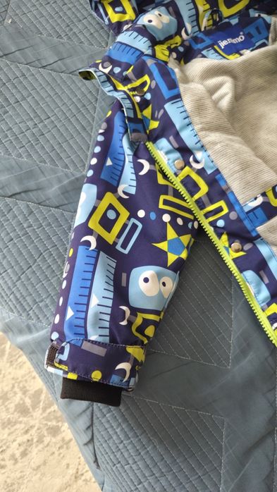 Куртка на мальчика